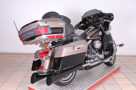 Harley-Davidson FLHTCUI Electra Glide Ultra Classic в Москве