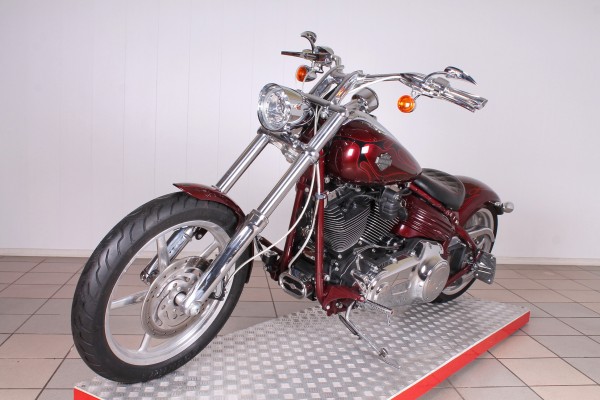 Harley-Davidson FXCWC Rocker C