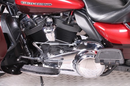 Harley-Davidson FLHTK Electra Glide Ultra Limited в Москве